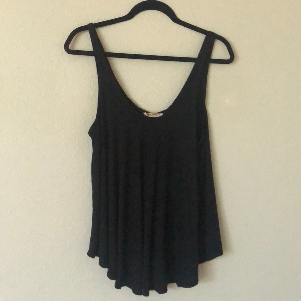 Black flowy tank